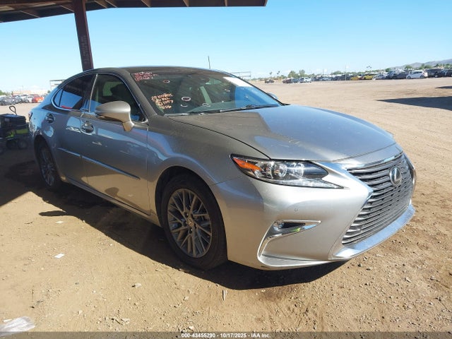 JTHBK1GG7J2264106 Lexus ES 350