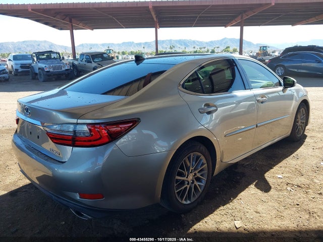 JTHBK1GG7J2264106 Lexus ES 350