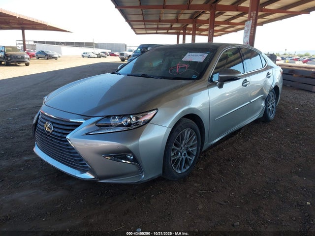 JTHBK1GG7J2264106 Lexus ES 350
