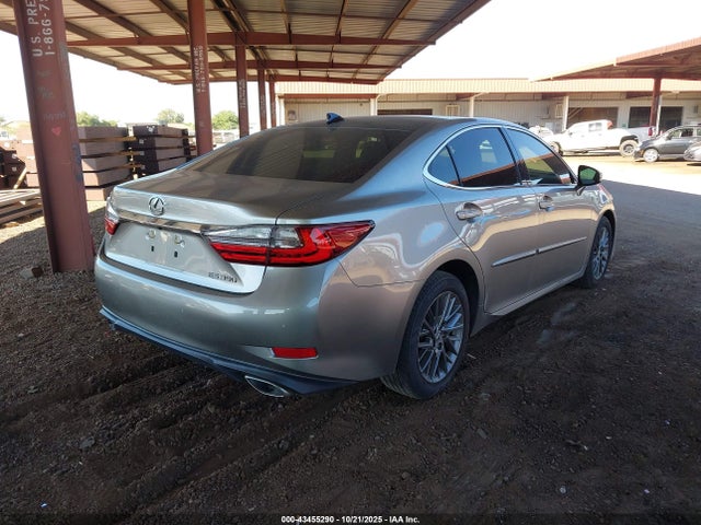 JTHBK1GG7J2264106 Lexus ES 350