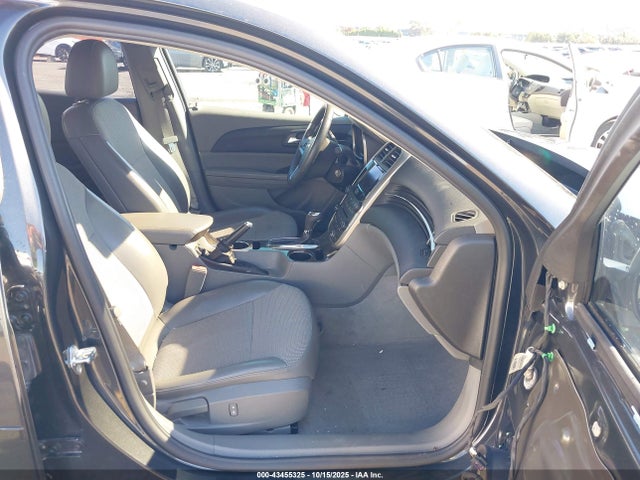 Chevrolet lkw 2015 1G11C5SL7FF341376 Image 5