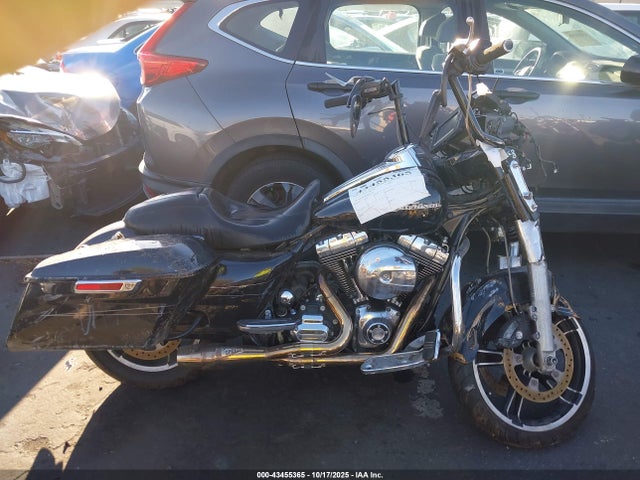 1HD1KRM13GB641906 Harley-Davidson Flhxs Street Glide Special