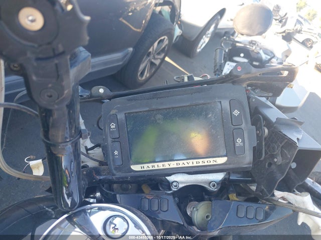 1HD1KRM13GB641906 Harley-Davidson Flhxs Street Glide Special