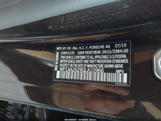 2016 PORSCHE CAYENNE WP1AA2A29GLA10966 Photo 8