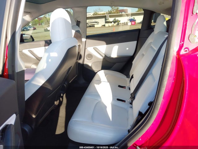 2020 TESLA MODEL Y 5YJYGDEE4LF024043 Photo 7