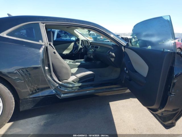 2015 CHEVROLET CAMARO 2G1FB1E37F9244698 Photo 4