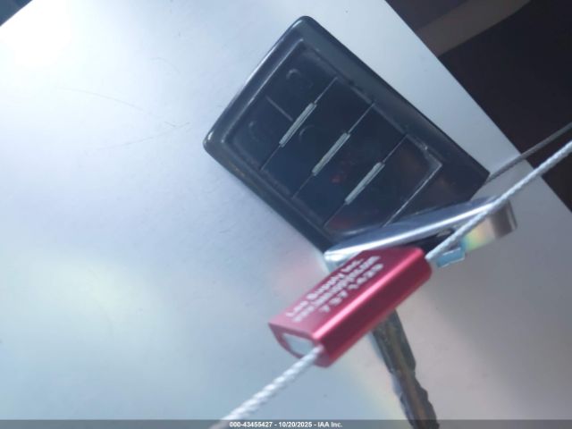 2009 CADILLAC STS 1G6DZ67AX90168009 Photo 10