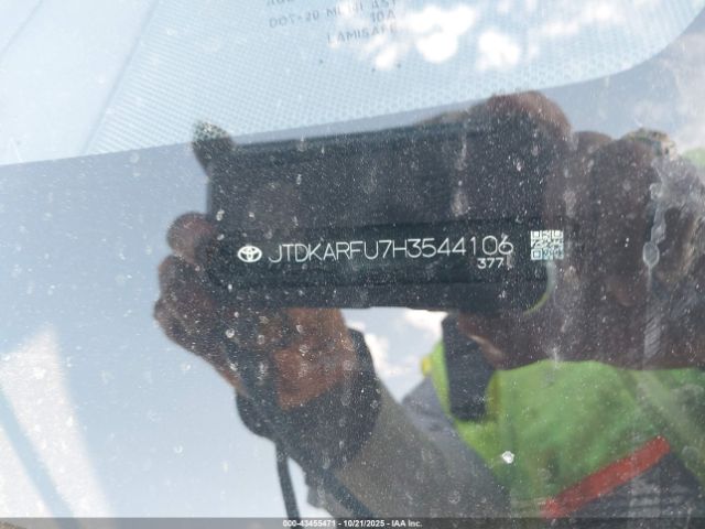 2017 TOYOTA PRIUS JTDKARFU7H3544106 Photo 8