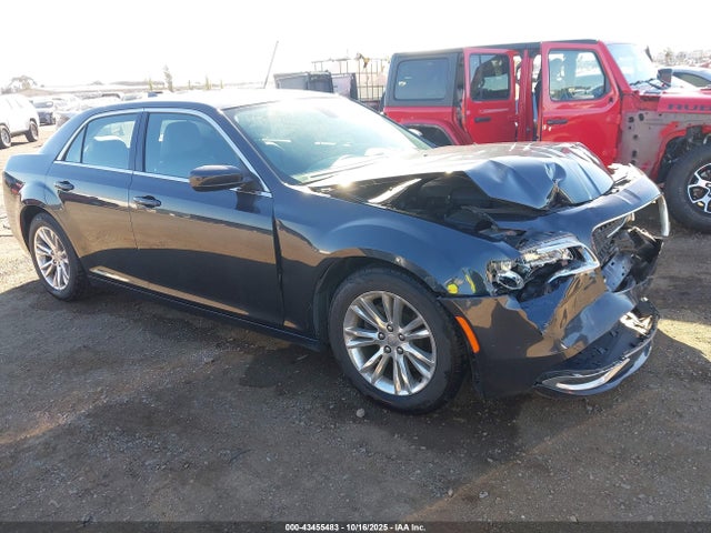 Aukcja sprzedaży 2019 Chrysler 300 Touring L, vin: 2C3CCAAG9KH616997, numer aukcji: 43455483
