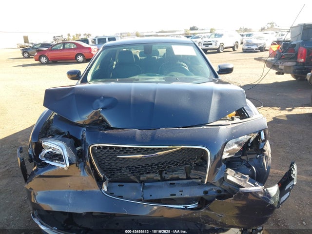 Aukcja sprzedaży 2019 Chrysler 300 Touring L, vin: 2C3CCAAG9KH616997, numer aukcji: 43455483