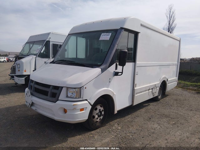 JALB4T17XF7W00257 Isuzu Commercial Van