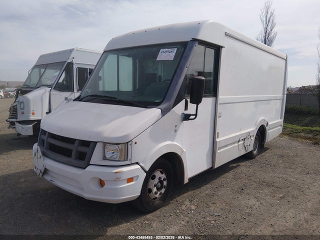 JALB4T17XF7W00257 Isuzu Commercial Van