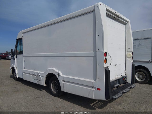 JALB4T17XF7W00257 Isuzu Commercial Van