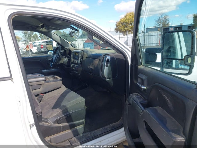 3GCUKREHXFG448247 Chevrolet Silverado 1500 1lt