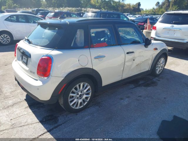 2016 MINI HARDTOP WMWXU1C52G2D57694 Photo 3