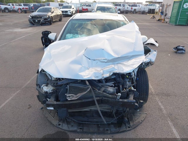 5NPD84LFXJH384911 Hyundai Elantra Value Edition