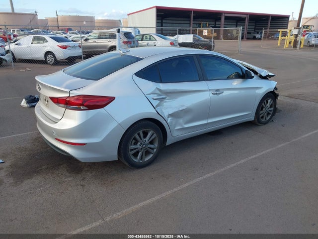 5NPD84LFXJH384911 Hyundai Elantra Value Edition