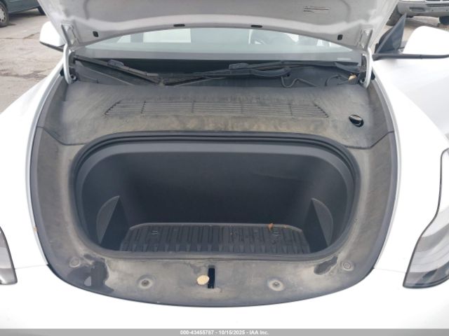 2022 TESLA MODEL Y 7SAYGDEF1NF406965 Photo 9