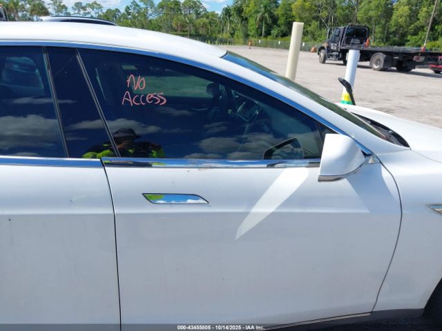 2013 TESLA MODEL S 5YJSA1CP8DFP15538 Photo 4