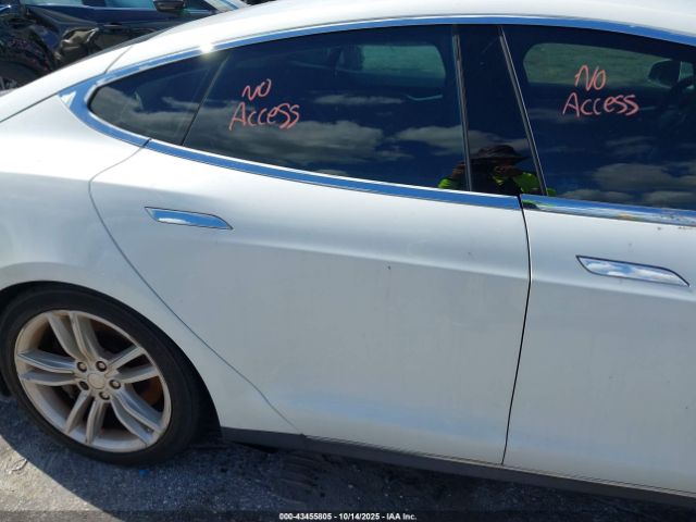 2013 TESLA MODEL S 5YJSA1CP8DFP15538 Photo 7
