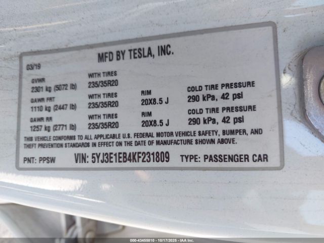 2019 TESLA MODEL 3 5YJ3E1EB4KF231809 Photo 8