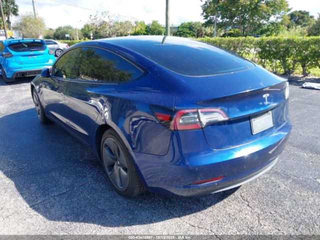 2022 TESLA MODEL 3 5YJ3E1EA7NF189941 Photo 2