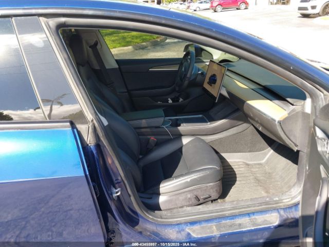 2022 TESLA MODEL 3 5YJ3E1EA7NF189941 Photo 4