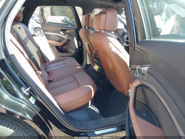 2022 AUDI E-TRON WA1AAAGE9NB028653 Photo 7