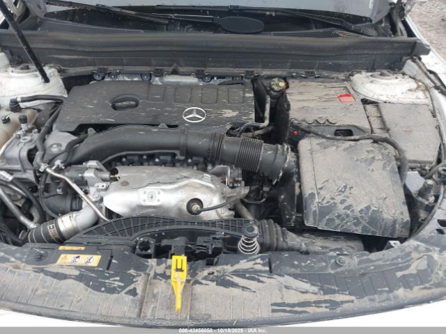 2022 MERCEDES-BENZ GLB 250 W1N4M4HB7NW201524 Photo 9