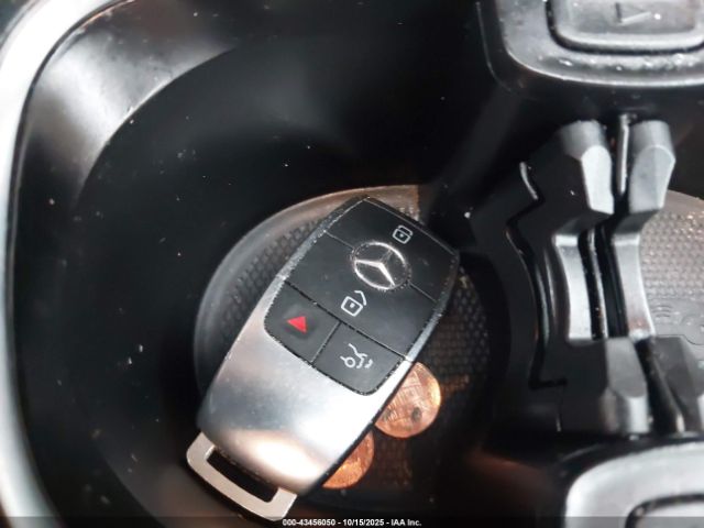 2022 MERCEDES-BENZ GLB 250 W1N4M4HB7NW201524 Photo 10