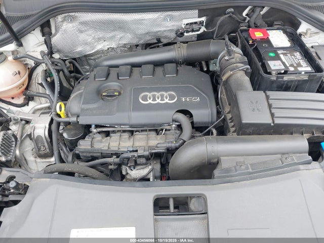 2017 AUDI Q3 WA1JCCFS2HR007779 Photo 9