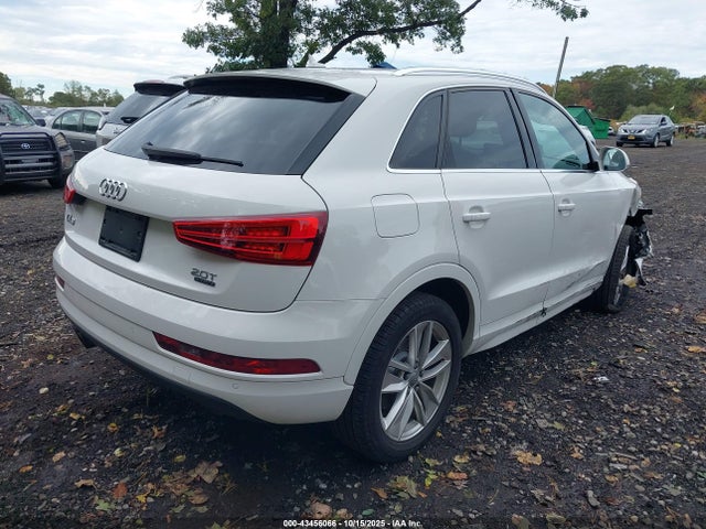 2017 AUDI Q3 WA1JCCFS2HR007779 Photo 3