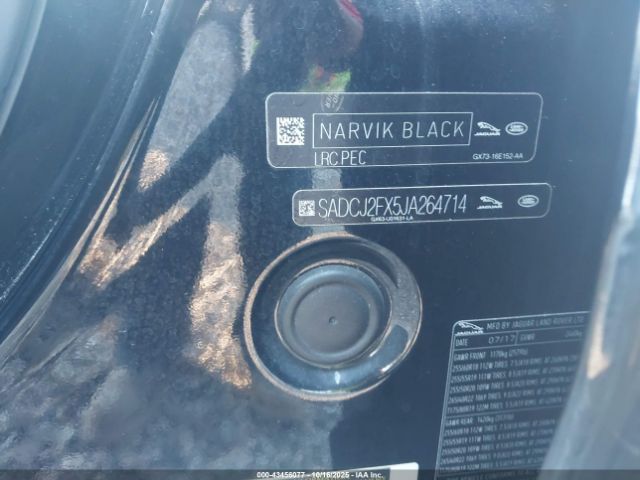 2018 JAGUAR F-PACE SADCJ2FX5JA264714 Photo 8