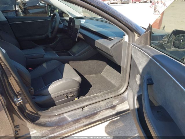 2024 TESLA MODEL 3 5YJ3E1ET3RF822720 Photo 4