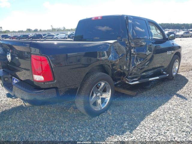 2017 RAM 1500 1C6RR6KT0HS833750 Photo 3