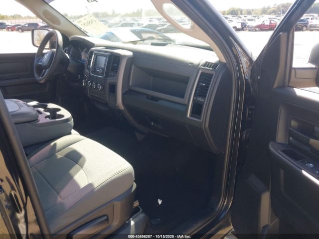 2017 RAM 1500 1C6RR6KT0HS833750 Photo 4