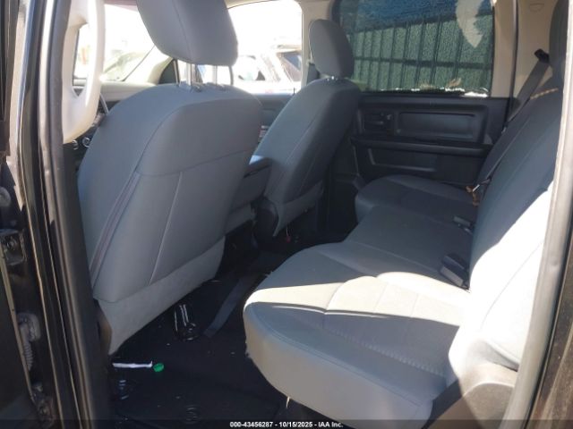 2017 RAM 1500 1C6RR6KT0HS833750 Photo 7