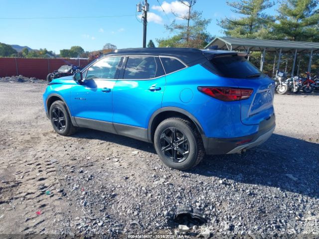 2024 CHEVROLET BLAZER 3GNKBHR43RS164153 Photo 2