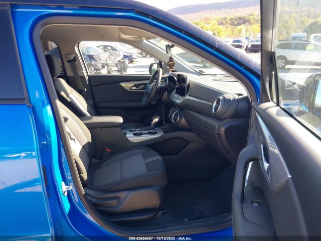 2024 CHEVROLET BLAZER 3GNKBHR43RS164153 Photo 4