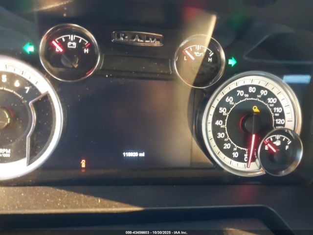 2018 RAM 1500 3C6RR7LG0JG226333 Photo 6