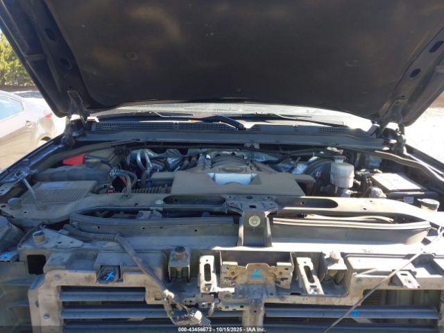 2017 CADILLAC ESCALADE 1GYS4BKJXHR385390 Photo 9