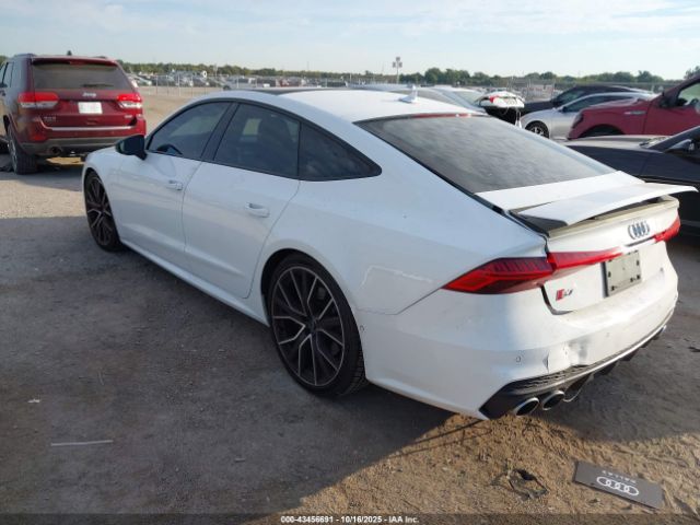 2020 AUDI S7 SPORTBACK WAUSFAF29LN029488 Photo 2