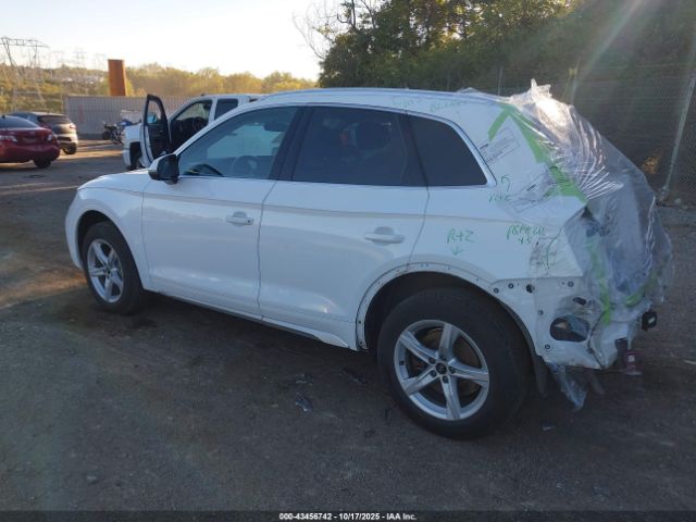 2021 AUDI Q5 WA1AAAFY6M2004479 Photo 2