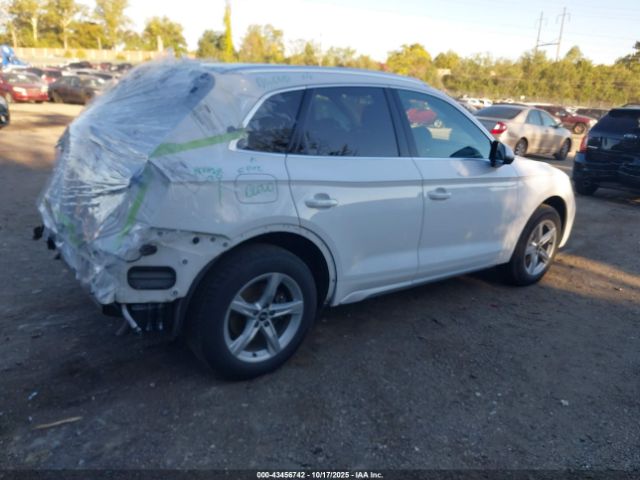 2021 AUDI Q5 WA1AAAFY6M2004479 Photo 3