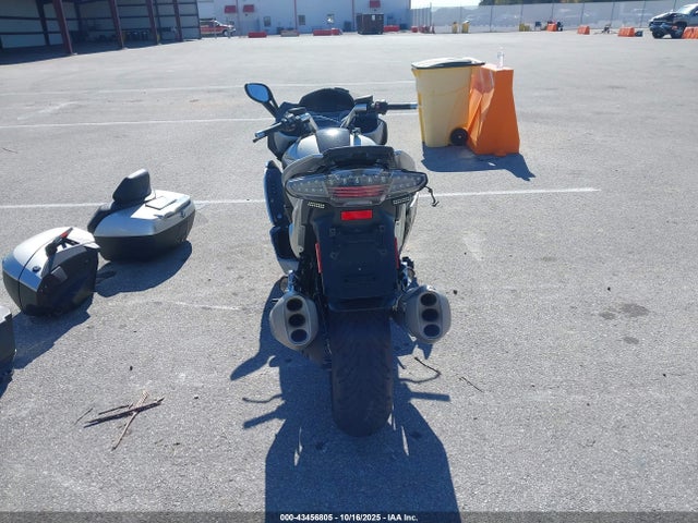 Продажа на аукционе авто 2012 Bmw K1600 Gtl, vin: WB1061200CZZ22301, номер лота: 43456805