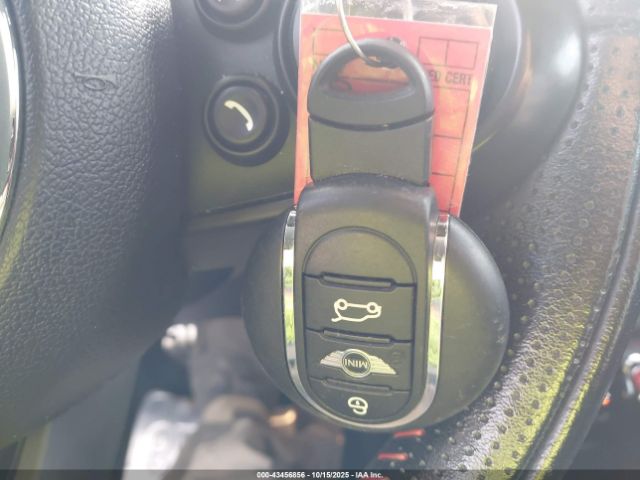 2017 MINI COUNTRYMAN WMZYV5C38H3E02093 Photo 10