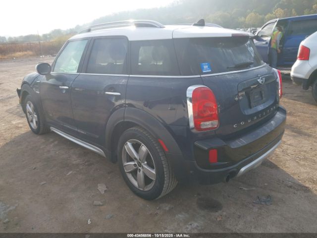 2017 MINI COUNTRYMAN WMZYV5C38H3E02093 Photo 2