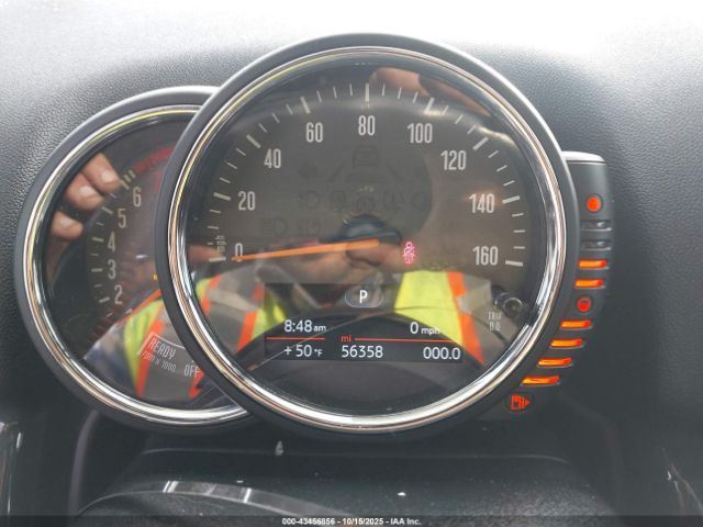 2017 MINI COUNTRYMAN WMZYV5C38H3E02093 Photo 6