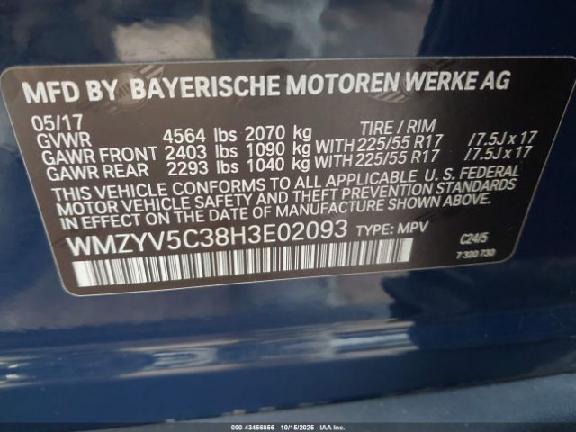 2017 MINI COUNTRYMAN WMZYV5C38H3E02093 Photo 8