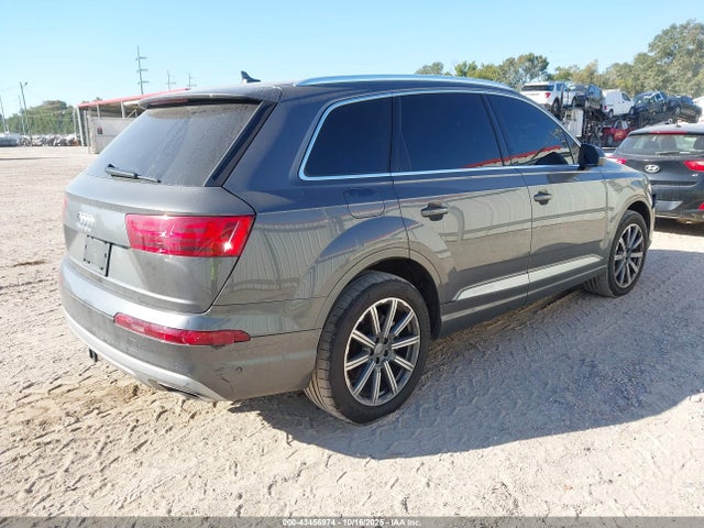 2019 Audi Q7 55 Premium/55 Se Premium მანქანა იყიდება აუქციონზე, vin: WA1LAAF74KD011383, აუქციონის ნომერი: 43456974